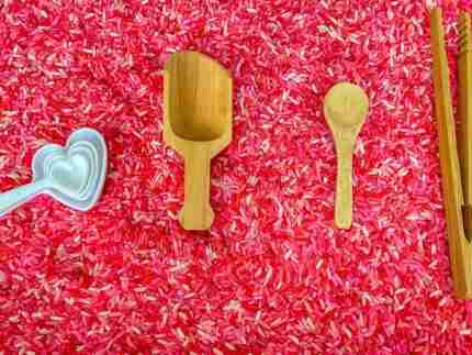 Valentines Day Sensory Bin #2 - Image 3