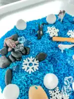 Deluxe Arctic Animal Sensory Bin - Image 2