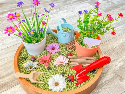 Gardening Sensory Bin - Image 8