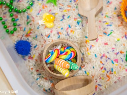 Bold Happy Birthday Sensory Bin - Image 9