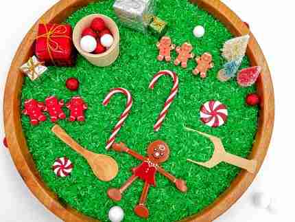 Christmas Gingerbread Sensory Bin-3