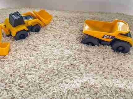 Deluxe Construction Sensory Bin - Image 3