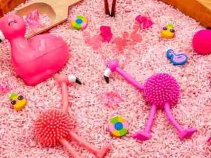 Flamingo Sensory Bin - Image 3
