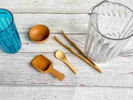 Lemonade Sensory Bin - Image 10