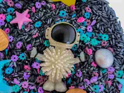 Outer Space Sensory Bin - Bunny - Image 5