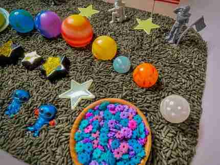 Outer Space Sensory Bin - Planets - Image 5