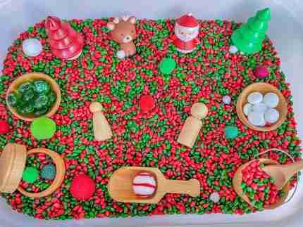 Popcorn Christmas Sensory bin 1