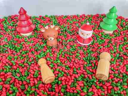 Popcorn Christmas Sensory bin 9