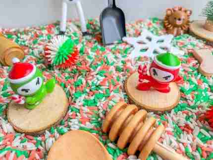 Snowman Christmas Sensory Bin - Image 3
