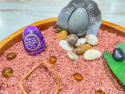 Real Easter Sensory Bin - Image 9