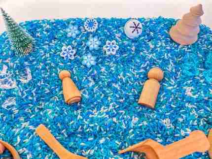 Small Winter Sensory bin-1