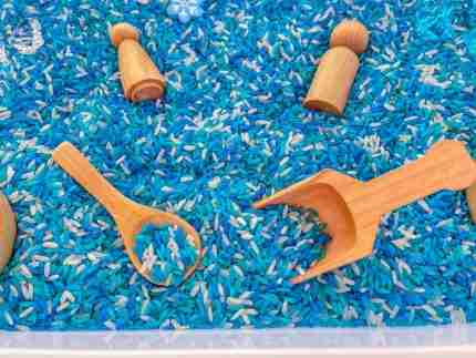 Small Winter Sensory bin-1