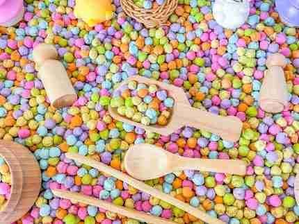 Pastel Chickpea Sensory Bin - Image 6
