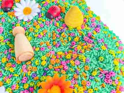 Spring Flower Sensory Bin - Image 6