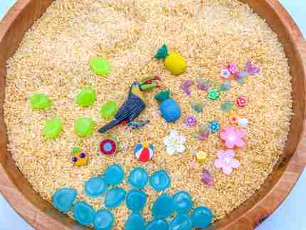 Tropical Beach Sensory Bin - Image 6