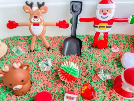 santa and reindeer christmas sensory bin