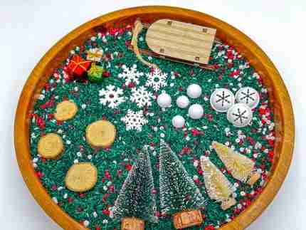 Winter Wonderland Sensory Bin - Image 5
