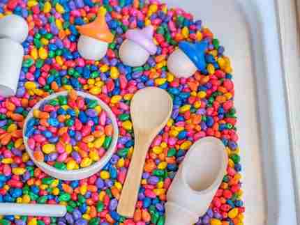 Rainbow Popcorn Starter Sensory Bin Set - Image 6