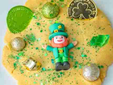 St. Patrick's Day Play Dough Jars - Image 9
