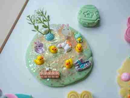 Deluxe Easter Playdough Kit-1-2