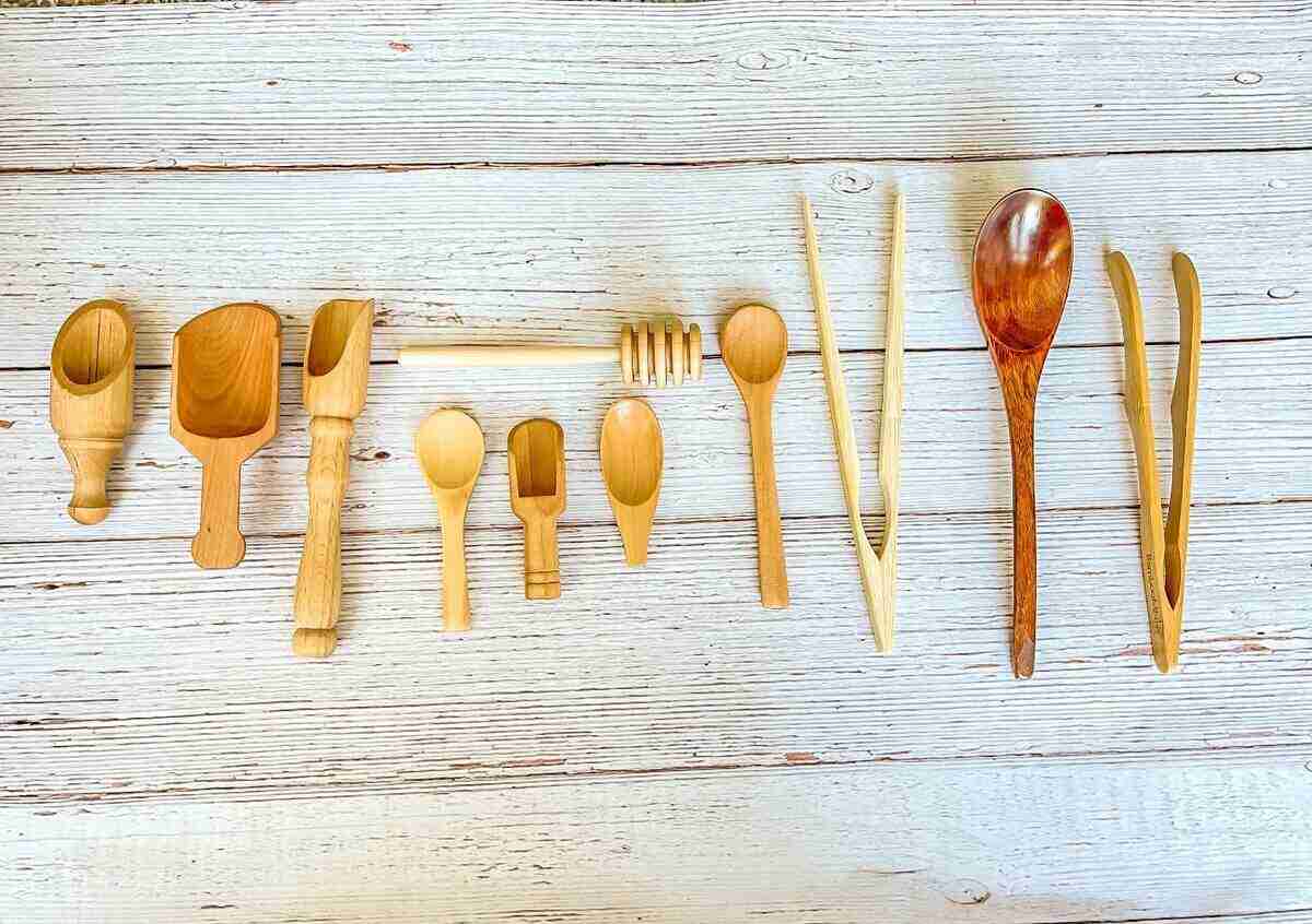 A group of wooden spoons and sticks
