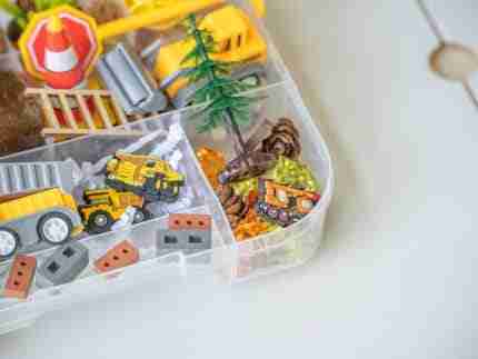Deluxe Construction  Playdough Kit - Image 3