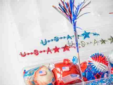 Deluxe Patriotic Playdough Kit - Image 9