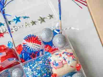 Deluxe Patriotic Playdough Kit - Image 8