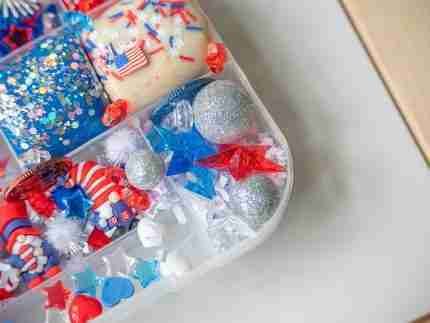 Deluxe Patriotic Playdough Kit - Image 5