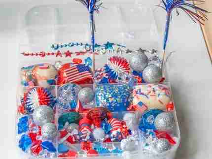 Deluxe Patriotic Playdough Kit - Image 7
