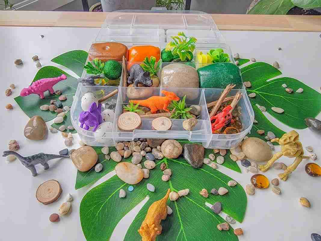 dinosaur playdough kit