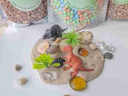 Dinosaur Playdough Jars - Image 5
