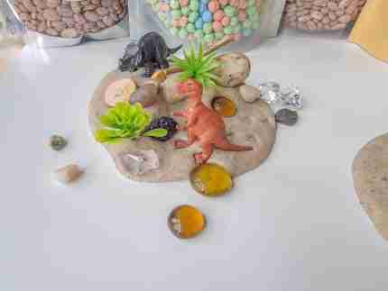 Dinosaur Playdough Jars - Image 4
