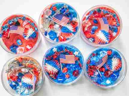 Patriotic Playdough Jars-3