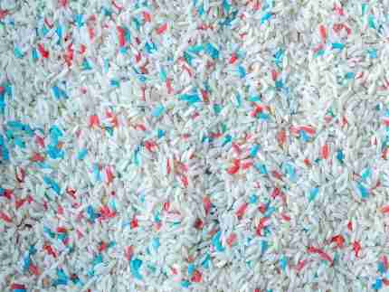 Patriotic Sensory Bin - Image 15