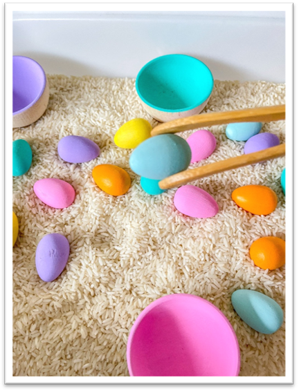 A colorful eggs and bowls on rice

AI-generated content may be incorrect.