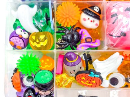 Deluxe Halloween Playdough Kit with four playdough balls, ghost, spider, and pumpkin charms in a clear case