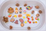 Thanksgiving Sensory Bin - Image 9