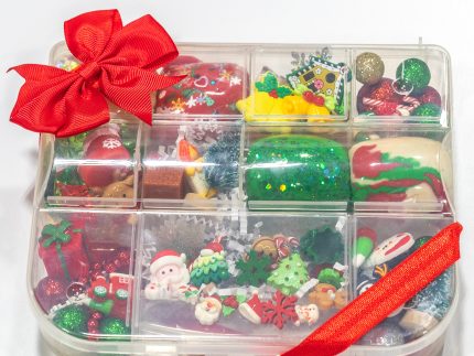 Deluxe Christmas Playdough Kit - Image 13