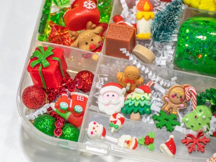 Deluxe Christmas Playdough Kit - Image 5