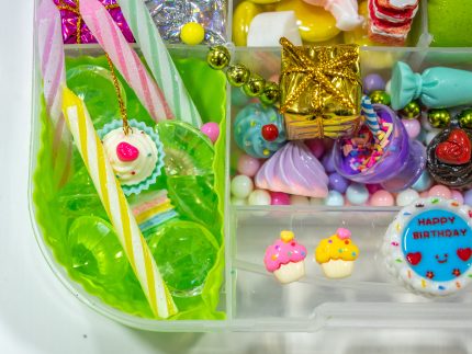 Deluxe Birthday Playdough Kit - Image 4