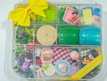 Deluxe Picnic Playdough Kit - Image 9