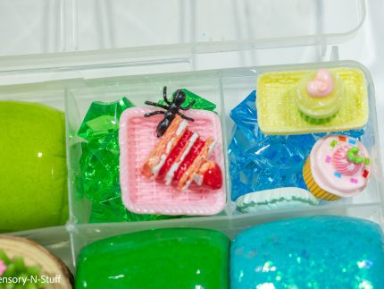 Deluxe Picnic Playdough Kit - Image 8