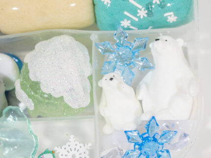 Deluxe Arctic Animal Playdough Kit - Image 10