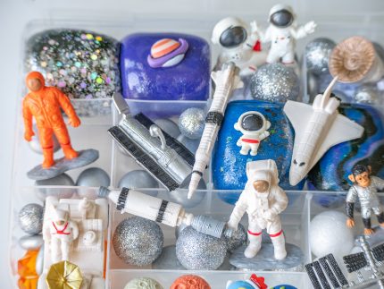 Deluxe Outer Space Playdough Kit - Image 6