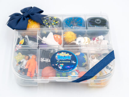 Deluxe Outer Space Play-Doh Kit with colorful dough, astronauts, rockets, planets, spacecraft, and space-themed sensory pieces
