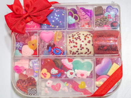 Deluxe Valentine's Day Playdough Kit - Image 9