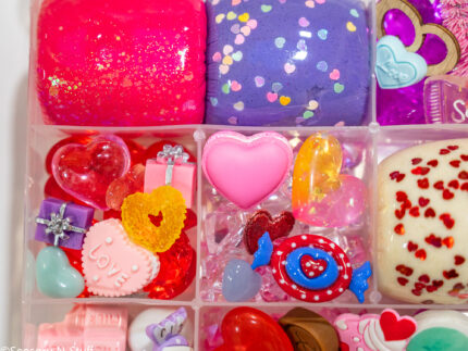 Deluxe Valentine's Day Playdough Kit - Image 6
