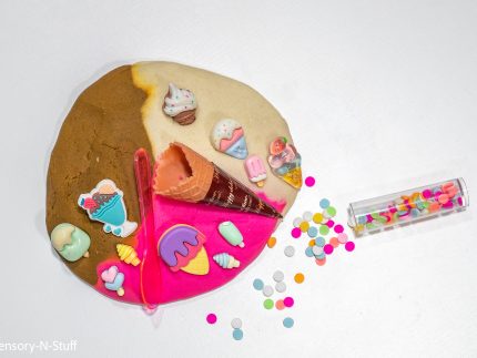 Valentine's Day Playdough Jars - Image 6