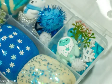 Deluxe Winter Playdough Kit - Image 5